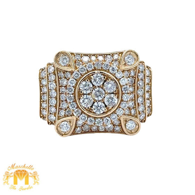 14k yellow gold and diamond Men`s Ring with Round diamonds