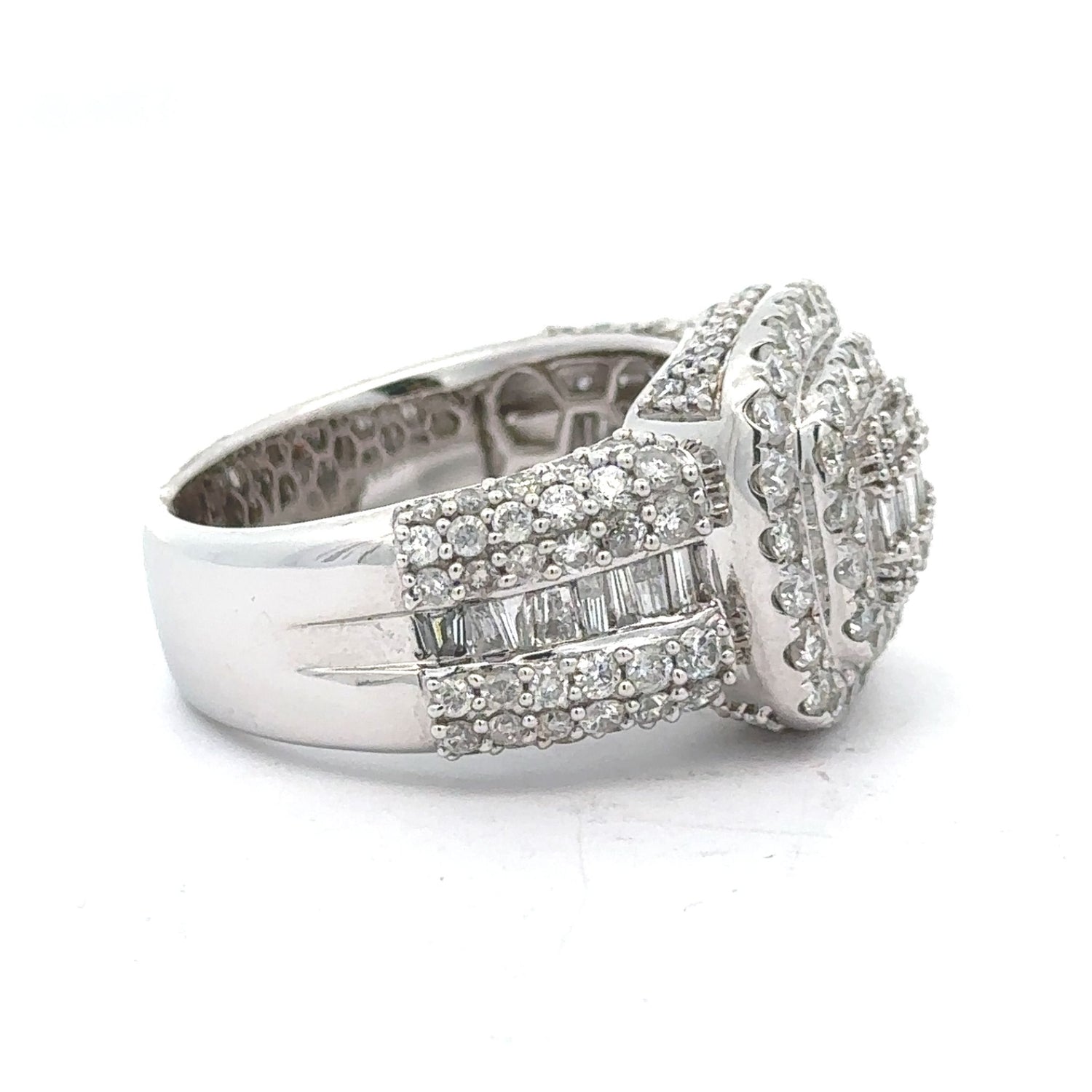 14k white gold and diamond Men`s Ring with Baguette and Round Diamonds