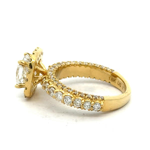 18K Yellow Gold Engagement Ring – 3.75ct Cushion Cut & Round Natural Diamonds | VS Clarity