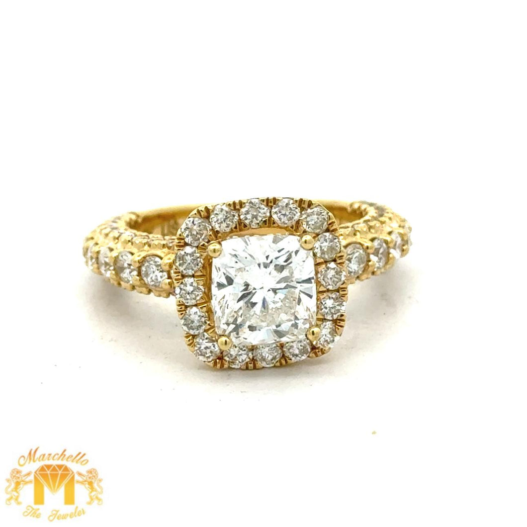 18K Yellow Gold Engagement Ring – 3.75ct Cushion Cut & Round Natural Diamonds | VS Clarity