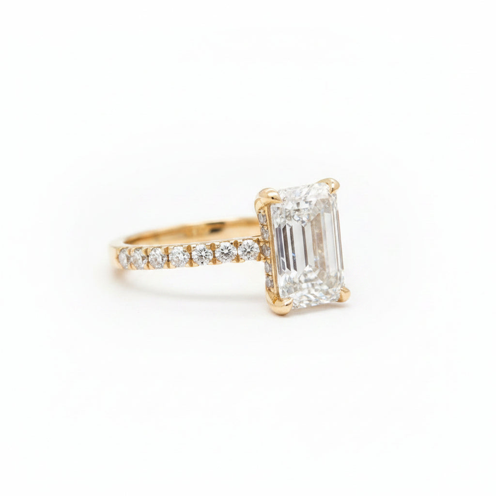 14k yellow gold and diamonds ring