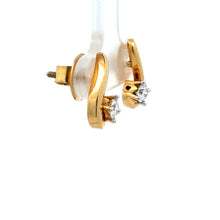 Load image into Gallery viewer, 18k yellow gold and natural diamond earrings.