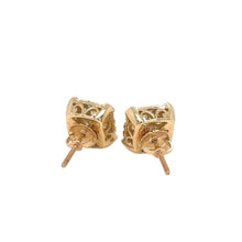 Load image into Gallery viewer, 14k yellow gold and natural diamonds earring.