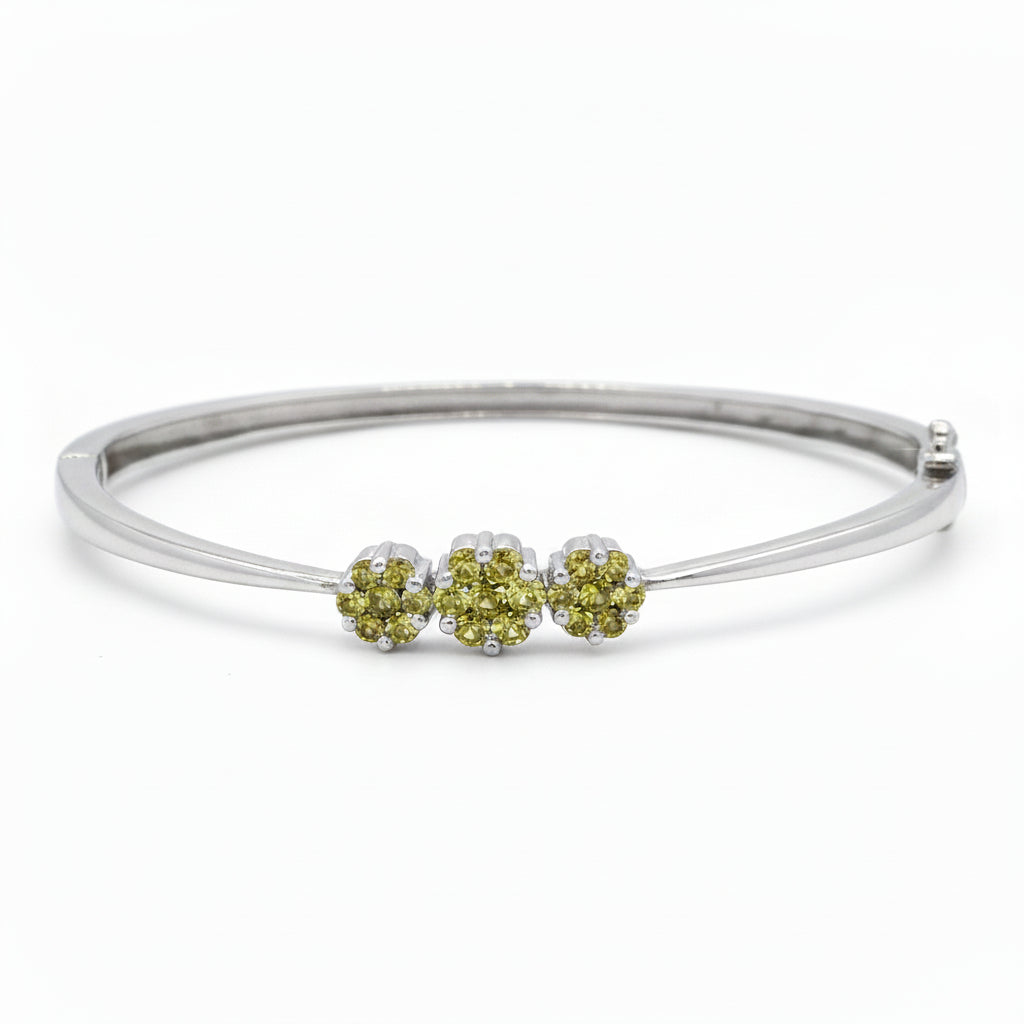 14k white gold and Diamond Fancy Flower Bangle Bracelet.