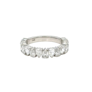 14k white gold and lab diamonds ring
