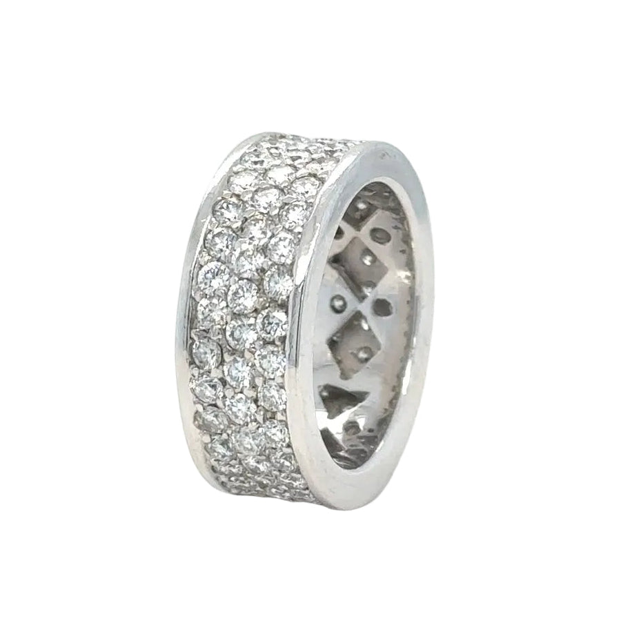 14k white gold and diamond Band (3 rows of diamonds)