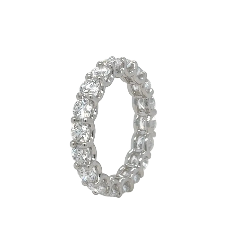 14k white gold and Lab diamonds Eternity ring