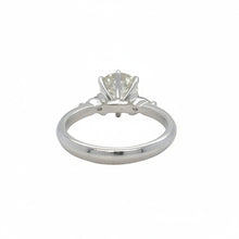 Load image into Gallery viewer, Platinum and diamond Engagement Ring