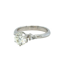Load image into Gallery viewer, Platinum and diamond Engagement Ring