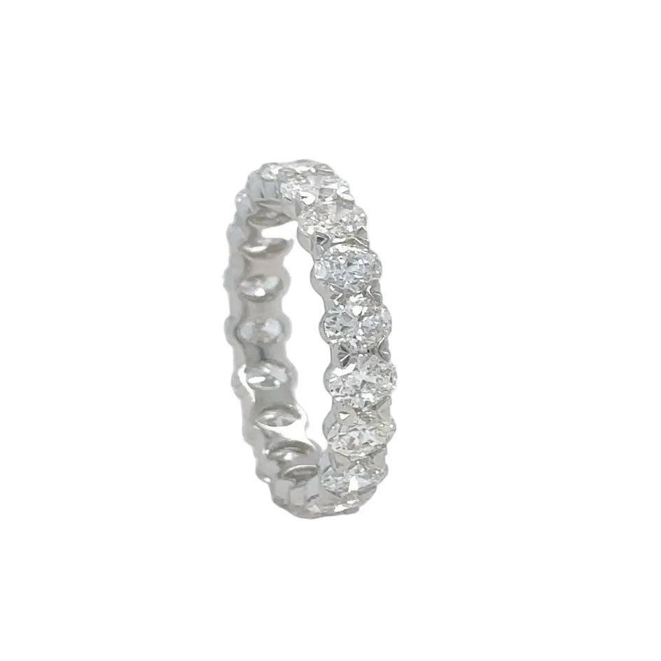 14k White Gold and Lab diamonds Eternity Ring