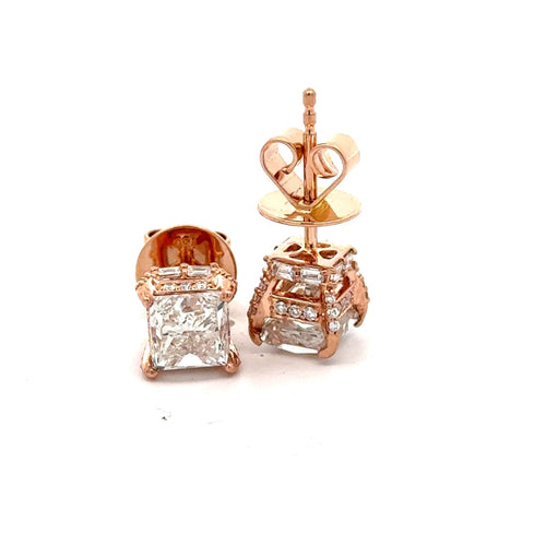 18k Rose Gold Stud Earrings with Princess-cut Solitaire Diamond (side diamonds)