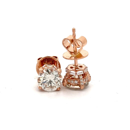 18k Rose Gold Stud Earrings with Round Solitaire Diamond (side diamonds)