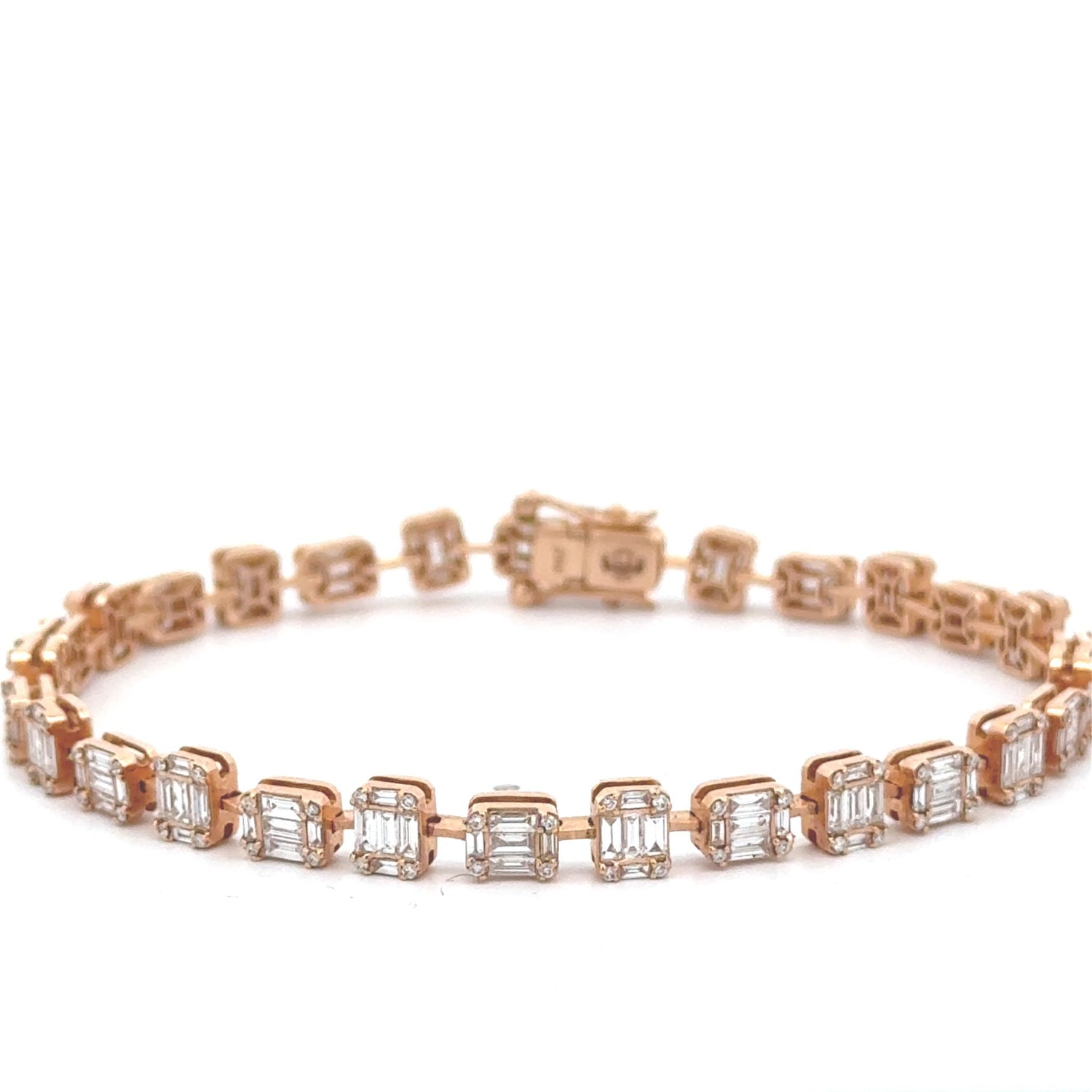 VVS/vs high clarity diamonds set in a 18k white gold Fancy Bracelet and Butterfly Ring (VALENTINE`S DAY SPECIAL)