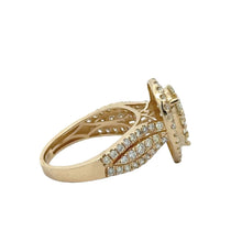 Load image into Gallery viewer, 14K Yellowgold Pear Shape Ring with Round Diamonds