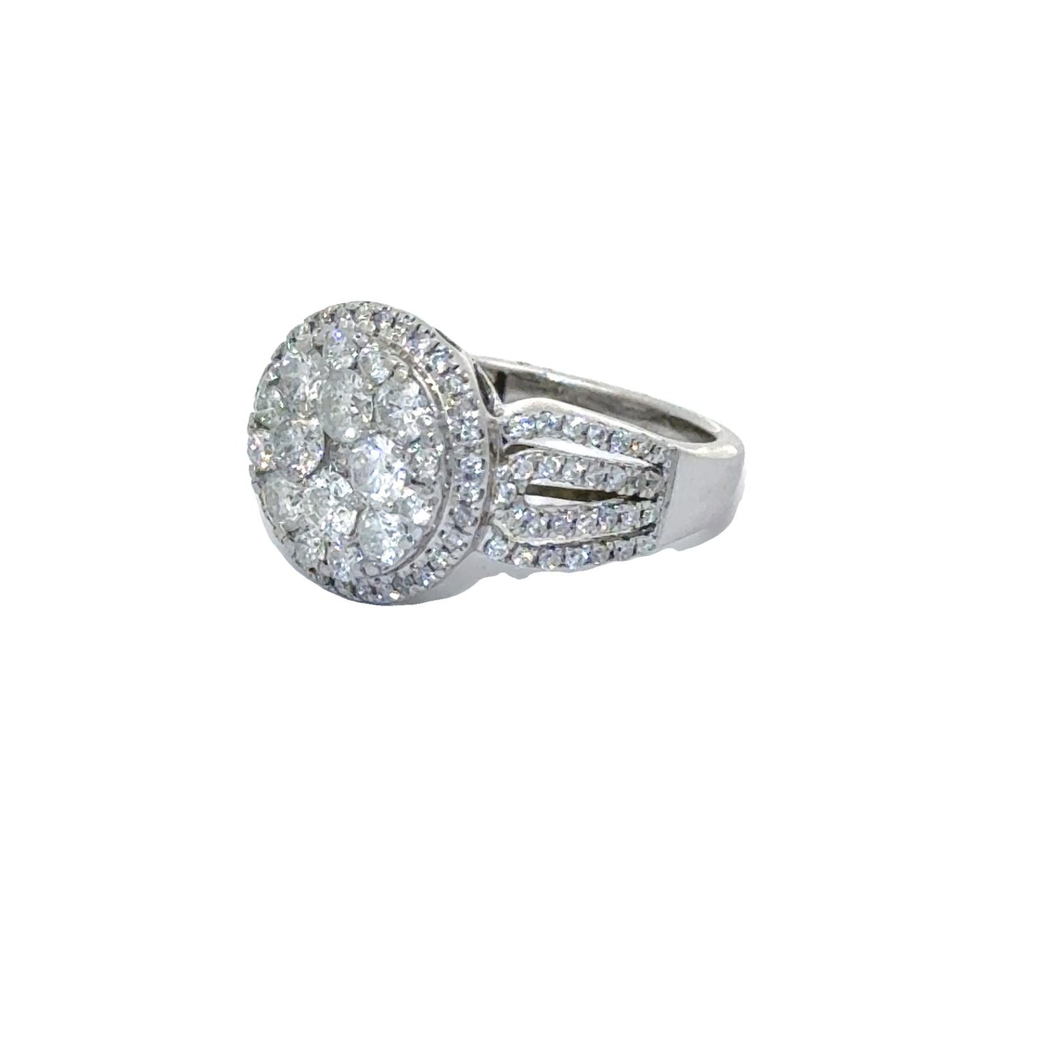 14k White Gold Ladies Ring with Round Diamonds