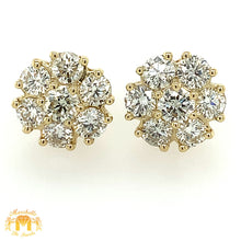Load image into Gallery viewer, 14k Gold Round Diamond Earrings (clover setting, pick gold color)