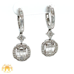 VVS/vs high clarity diamonds set in a 18k White Gold Dangling Diamond Earrings (VVS diamonds)