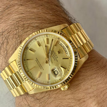 Load image into Gallery viewer, 36mm 18k Gold Rolex Day-Date Presidential Watch (champagne dial, quick set)