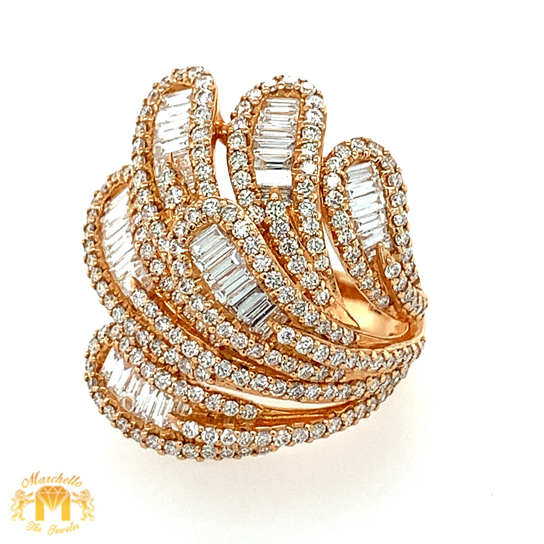 VVS/vs high clarity diamonds set in a 18k Rose Gold Ladies' Feathers Ring (VVS diamonds)