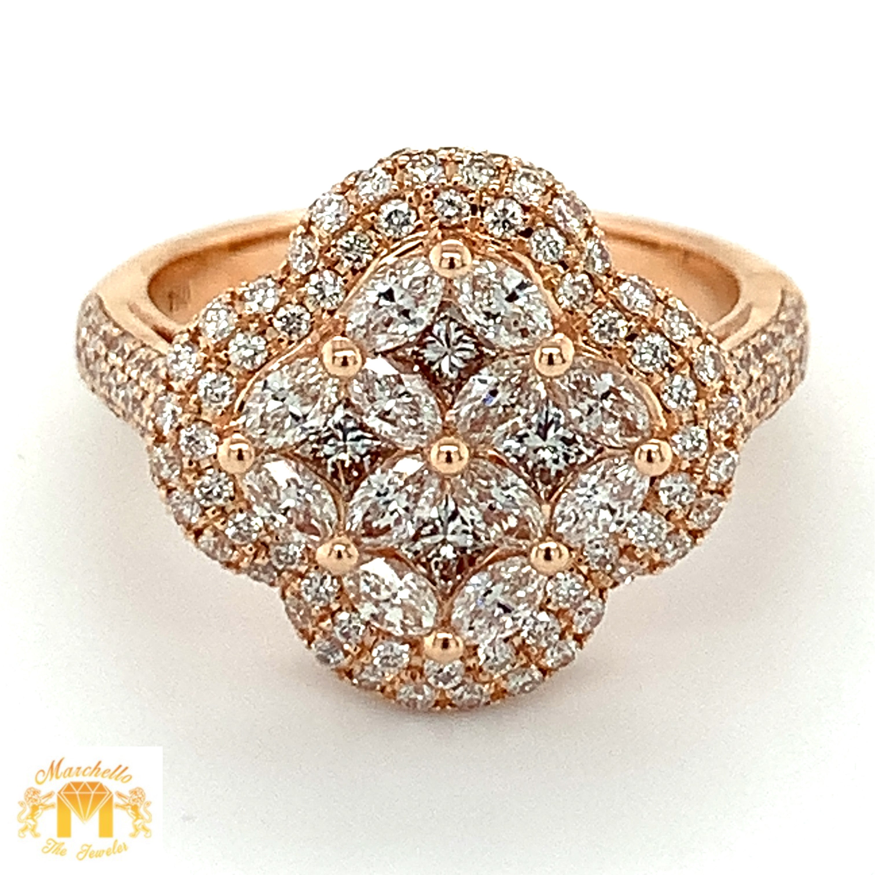 VVS/vs high clarity diamonds set in a 18k Rose Gold Clover Shaped limi ...