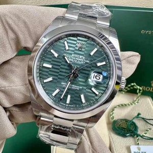 41mm Rolex Datejust Watch with Stainless Steel Oyster Bracelet (2022 Green Motif Dial, Rolex papers)