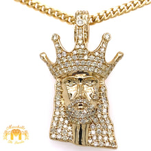 Load image into Gallery viewer, 14k Gold Jesus Head with a Crown Diamond Pendant and Gold Chain Set