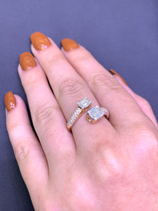 VVS/vs high clarity diamonds set in a 18k Rose Gold Square Reflection Ring (jumbo VVS baguettes with round diamond)