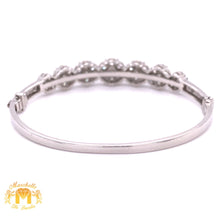 Load image into Gallery viewer, 7ct Round Diamond and 14k Gold Flower Bangle Bracelet (11 mm)