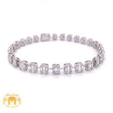 Load image into Gallery viewer, VVS/vs high clarity diamonds set in a 18k White Gold Ladies&#39; Bracelet with Baguette &amp; Round Diamond  (VVS-VS baguettes)