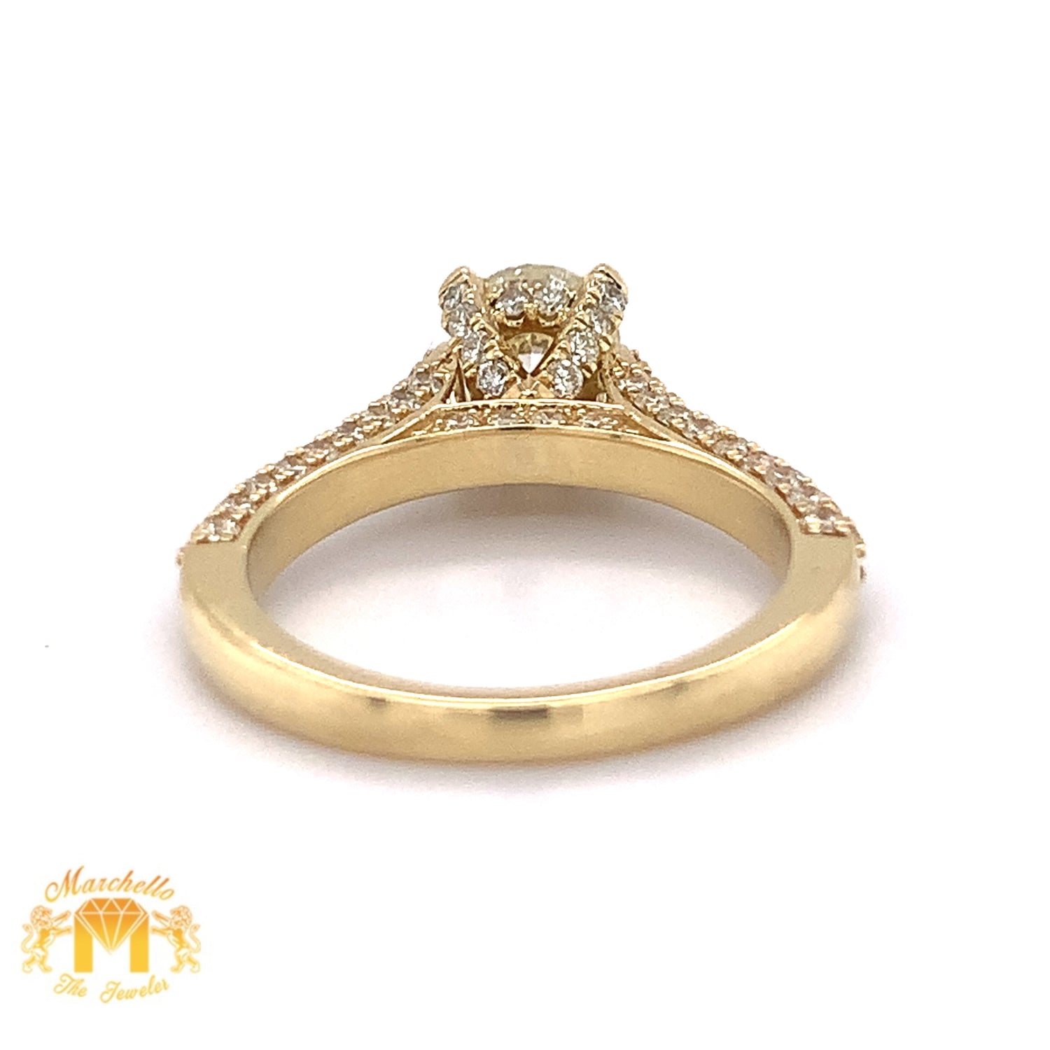18k Gold Engagement Diamond Ring (solitaire center, claw setting)