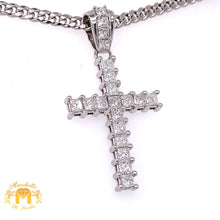 Load image into Gallery viewer, 14k Gold Unisex Cross Pendant with Princesscut Solitaire Diamond and Gold Cuban Link Chain Set