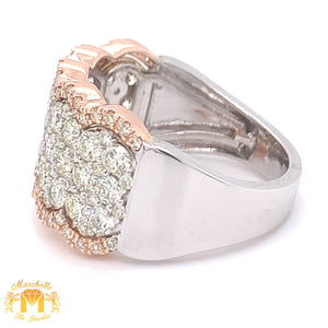 VS diamonds set in a 18k White and Rose Gold Ring