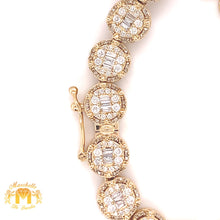Load image into Gallery viewer, 14k Gold 9.3mm Round Link Necklace Chain with Baguette and Round Diamond