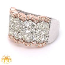 Load image into Gallery viewer, VS diamonds set in a 18k White and Rose Gold Ring