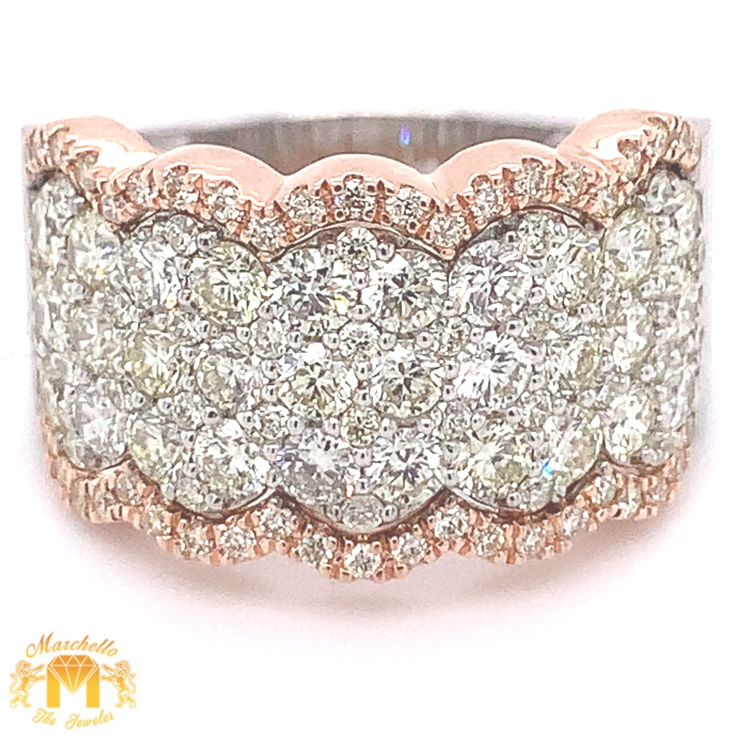VS diamonds set in a 18k White and Rose Gold Ring