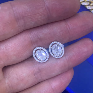 18k White Gold Oval Diamond Earrings with Halo