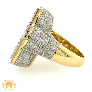 Yellow Gold and Diamond Cross Ring with round diamond (3D)