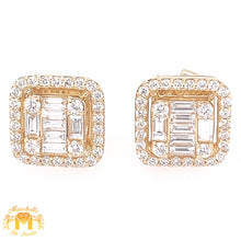 Load image into Gallery viewer, VVS/vs high clarity diamonds set in a 18k Gold Square Diamond Earrings (VVS baguettes, choose gold color)