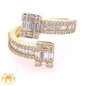 VVS/vs high clarity diamonds set in a 18k Gold Twin Squares Diamond Ring (VVS diamonds)