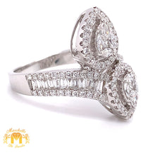 Load image into Gallery viewer, VVS/vs high clarity diamonds set in a 18k White Gold Double Pear Shaped Ring with Baguette, Round, Princesscut and Marquis  Diamond (VVS baguettes)