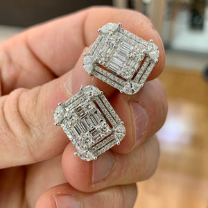 VVS/vs high clarity diamonds set in a 18k White Gold Rectangular Earrings (large VVS baguettes)