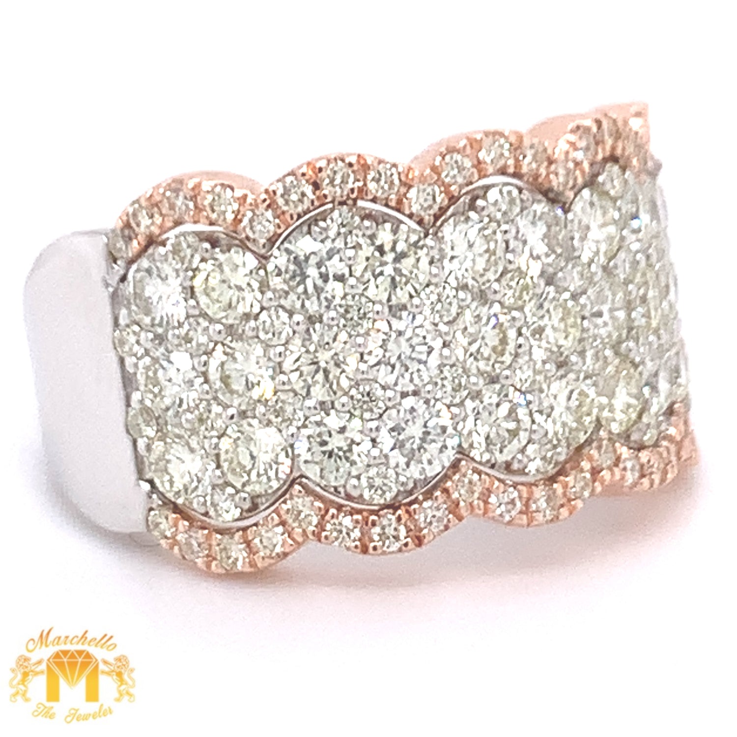 VS diamonds set in a 18k White and Rose Gold Ring
