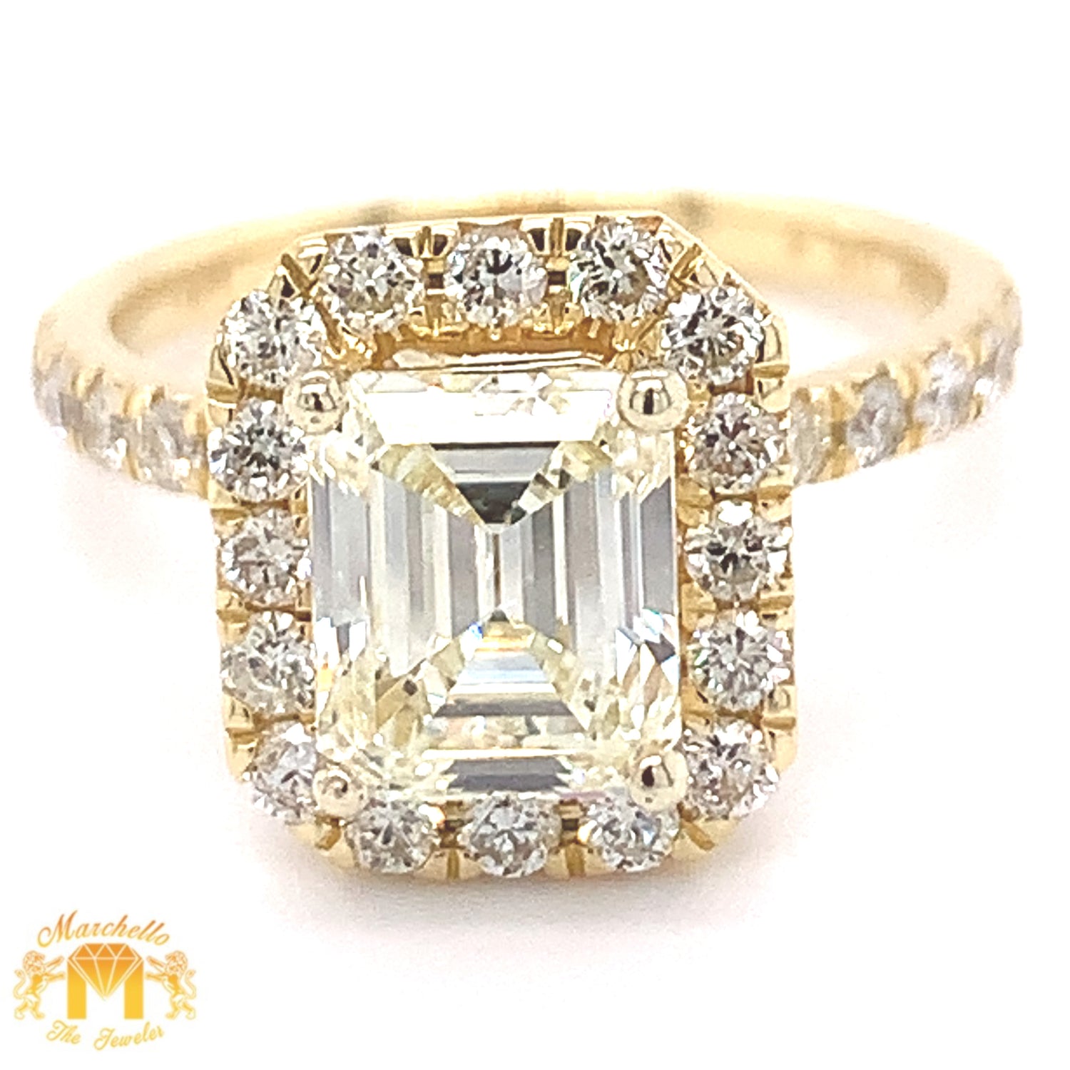 18k Yellow Gold Engagement Ring with Emerald and Round Diamond (halo, 1.62ct center stone)
