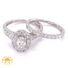 Load image into Gallery viewer, 14k Gold 2-piece Bridal Set with Oval and Round Diamond (oval solitaire center stone)