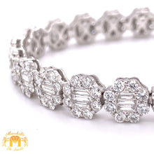 Load image into Gallery viewer, 9.9ct Diamond 18k White Gold Ladies&#39; Flower Bracelet (VVS baguettes)