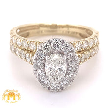Load image into Gallery viewer, 14k Gold 2-piece Bridal Set with Oval and Round Diamond (oval solitaire center stone)
