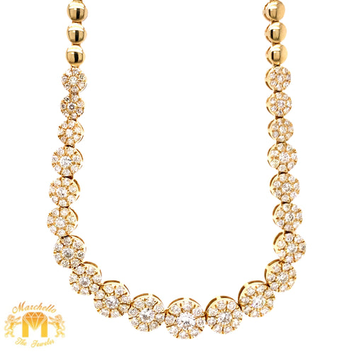 14k Gold Ladies' Necklace with round diamonds
