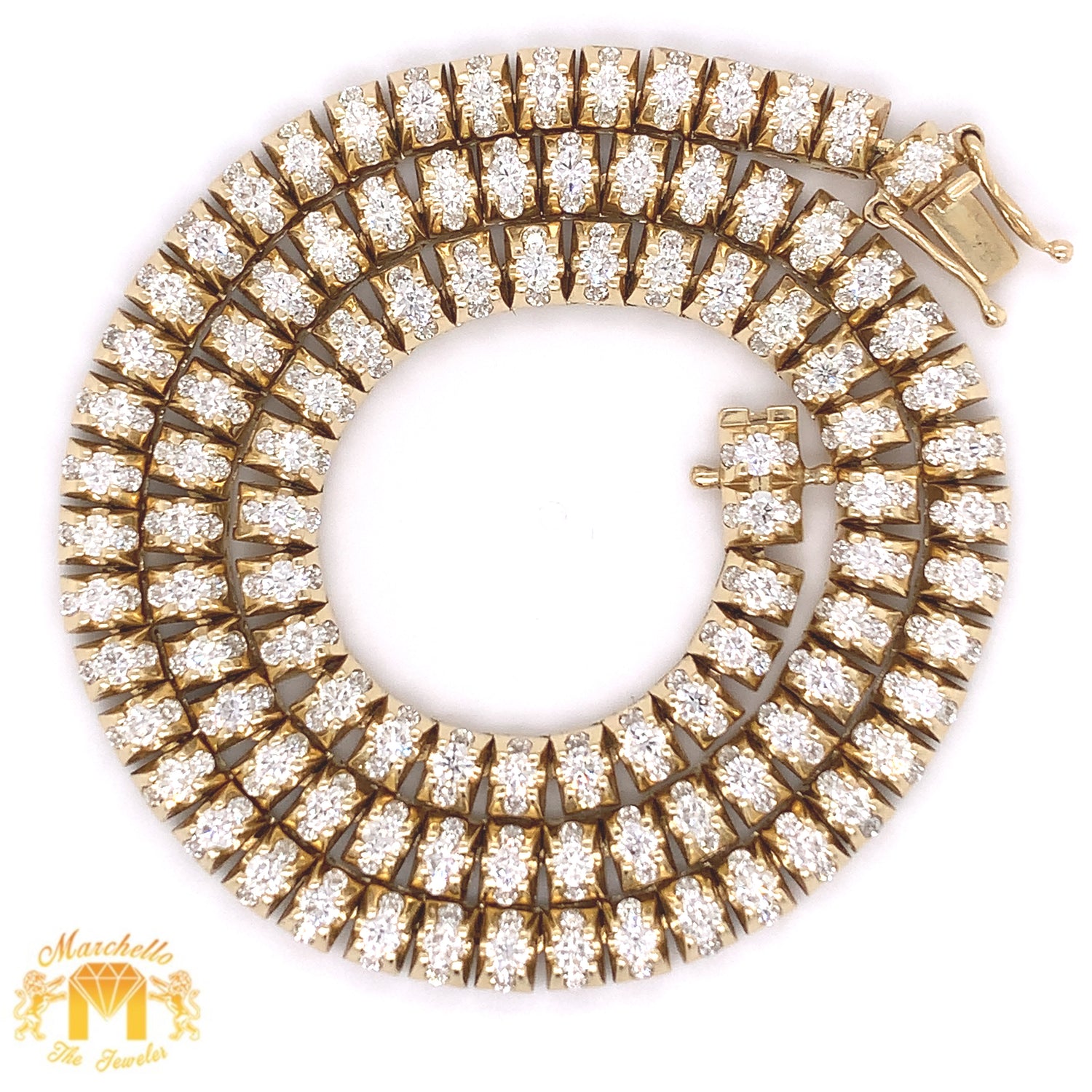 14k Gold Choker Necklace with Round Diamond
