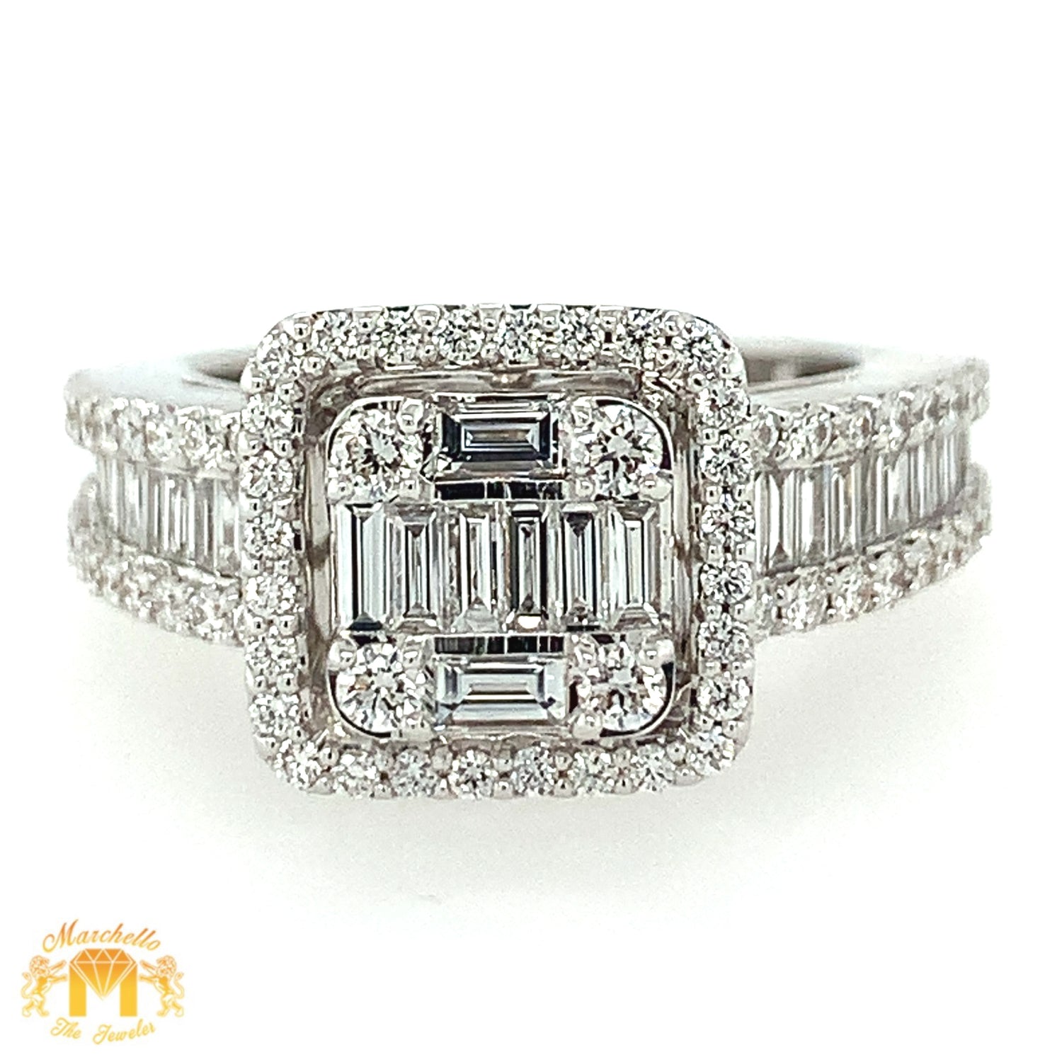 VVS/vs high clarity diamonds set in a 18k Gold Square-Shaped Engagement Ring (large VVS baguettes, square halo)